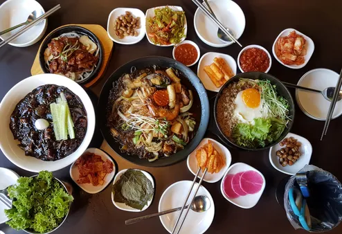 Stay Connected with the Korean Food Community